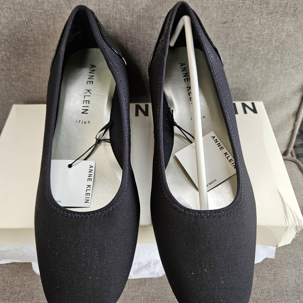 Anne Klein Black Flats Classic Slip-On Loafers